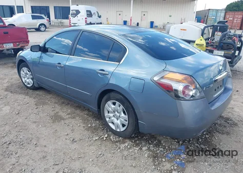 2010 Nissan Altima 2.5 S z USA, uszkodzony, nr VIN 1N4AL2AP4AN400267